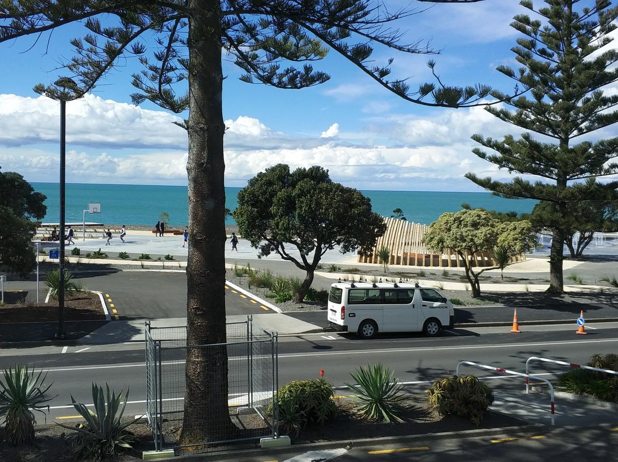 Хостел Napier Art House Backpackers Екстер'єр фото
