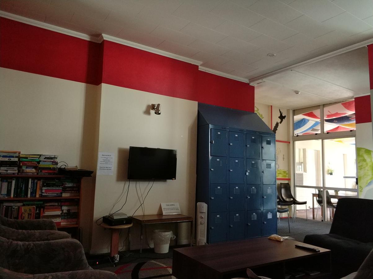 Хостел Napier Art House Backpackers Екстер'єр фото